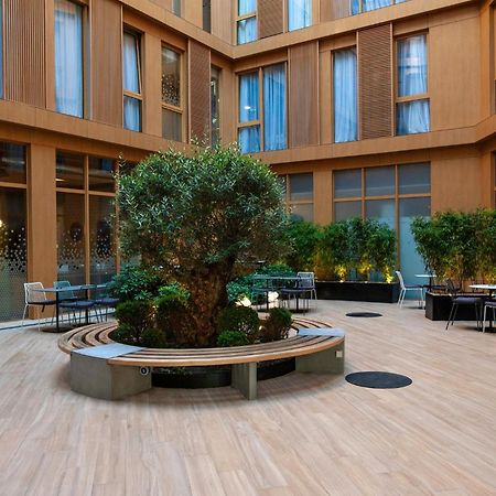 Holiday Inn Express Tbilisi Avlabari By Ihg Exterior foto
